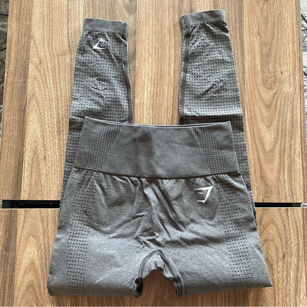 Gymshark XS Seamless Leggings in brown